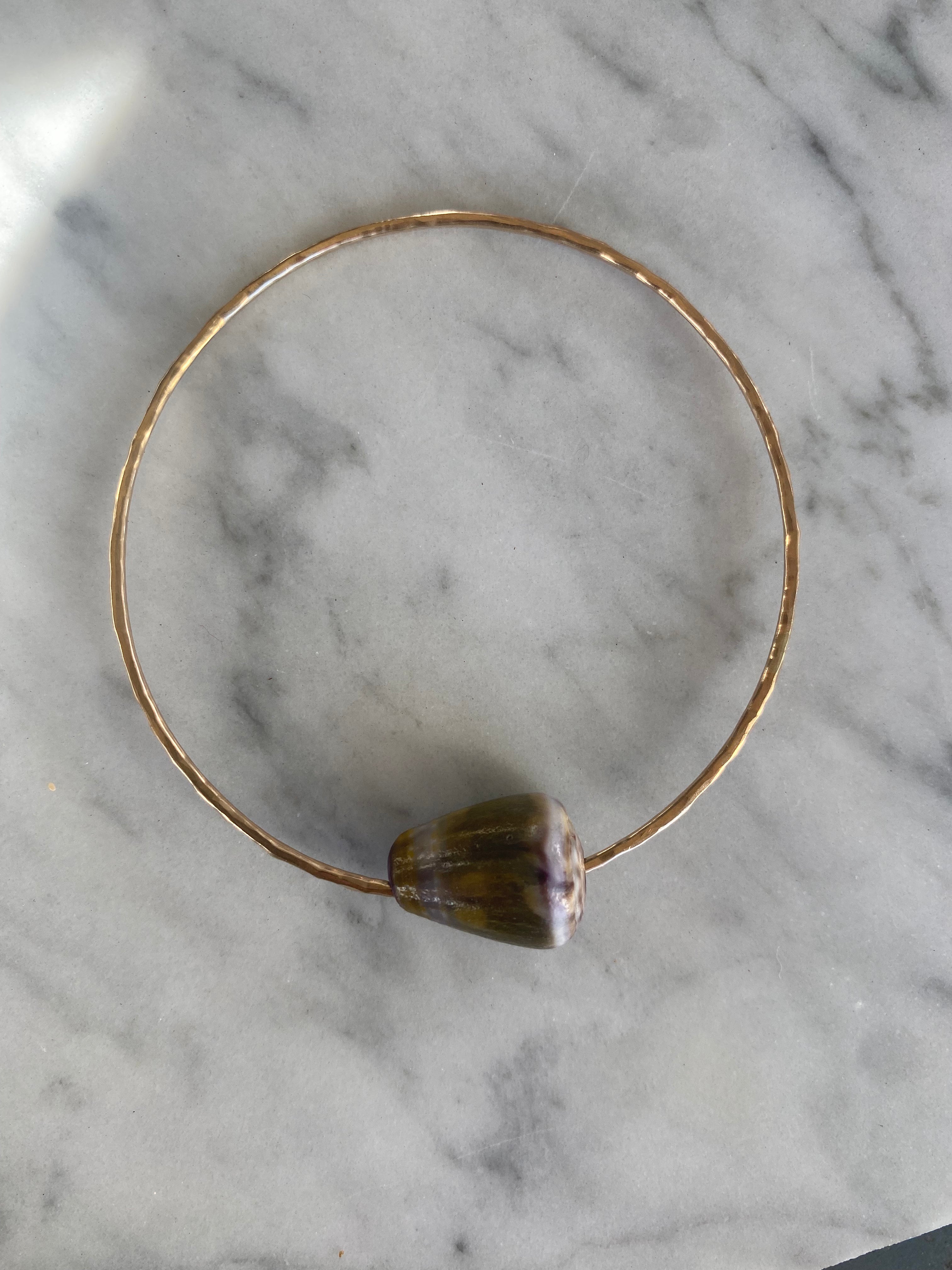 Size 7.5 Shell Bangle