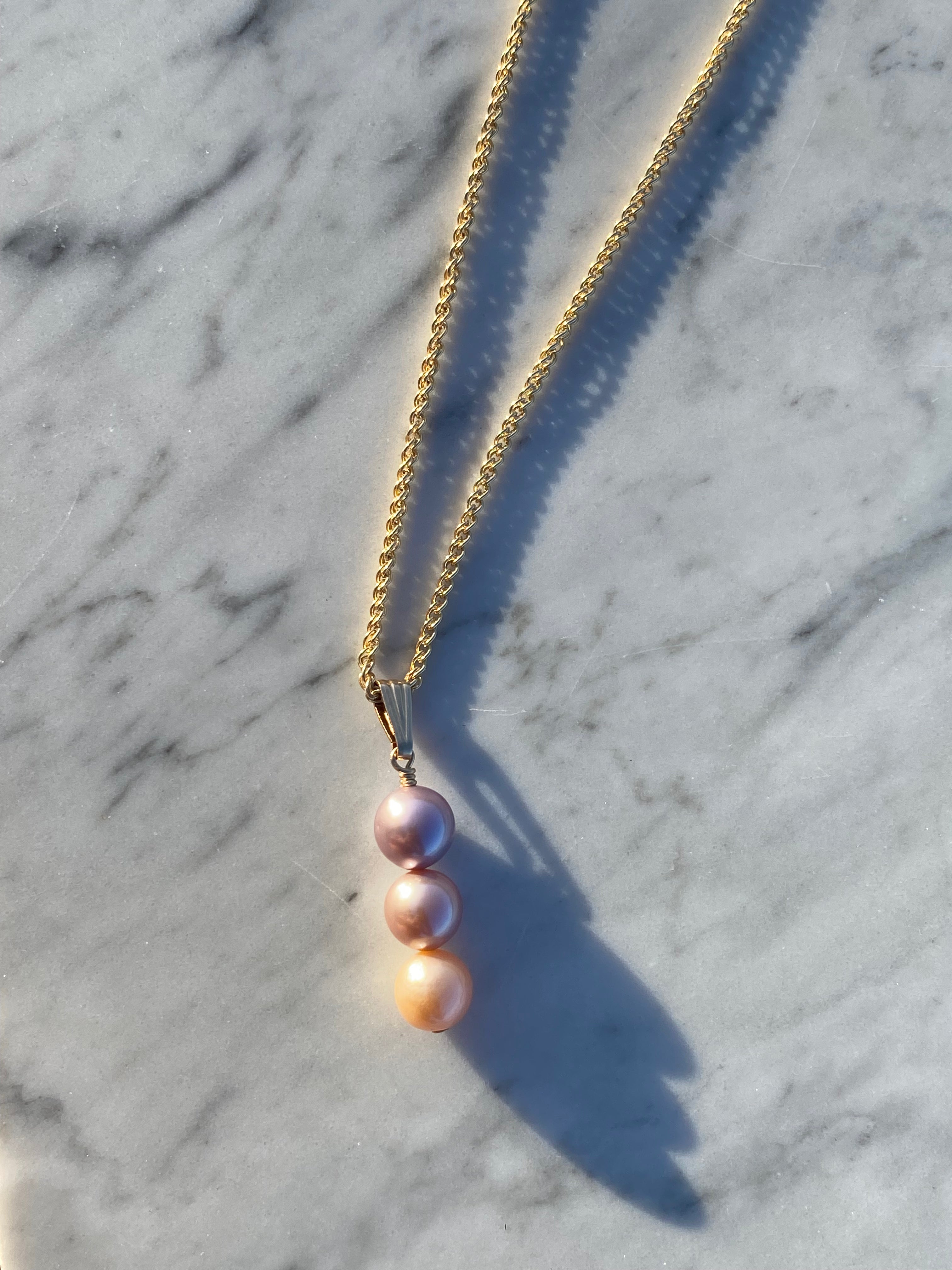 Triple Pearl Necklace x Rope chain